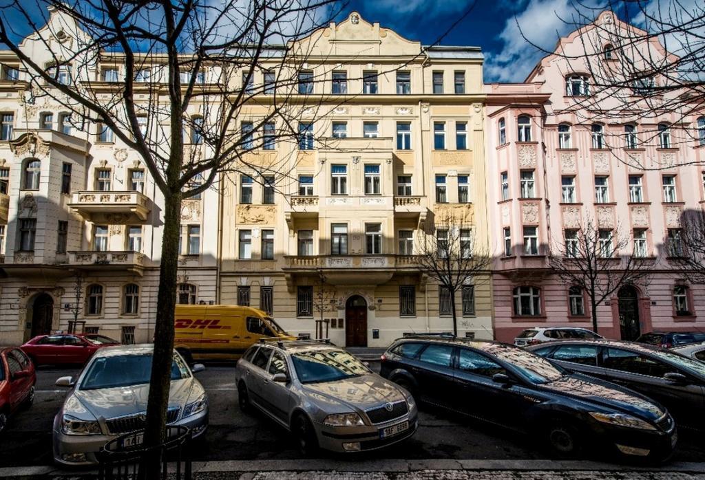 Modern Apartment Riegrovy Sady Прага Экстерьер фото